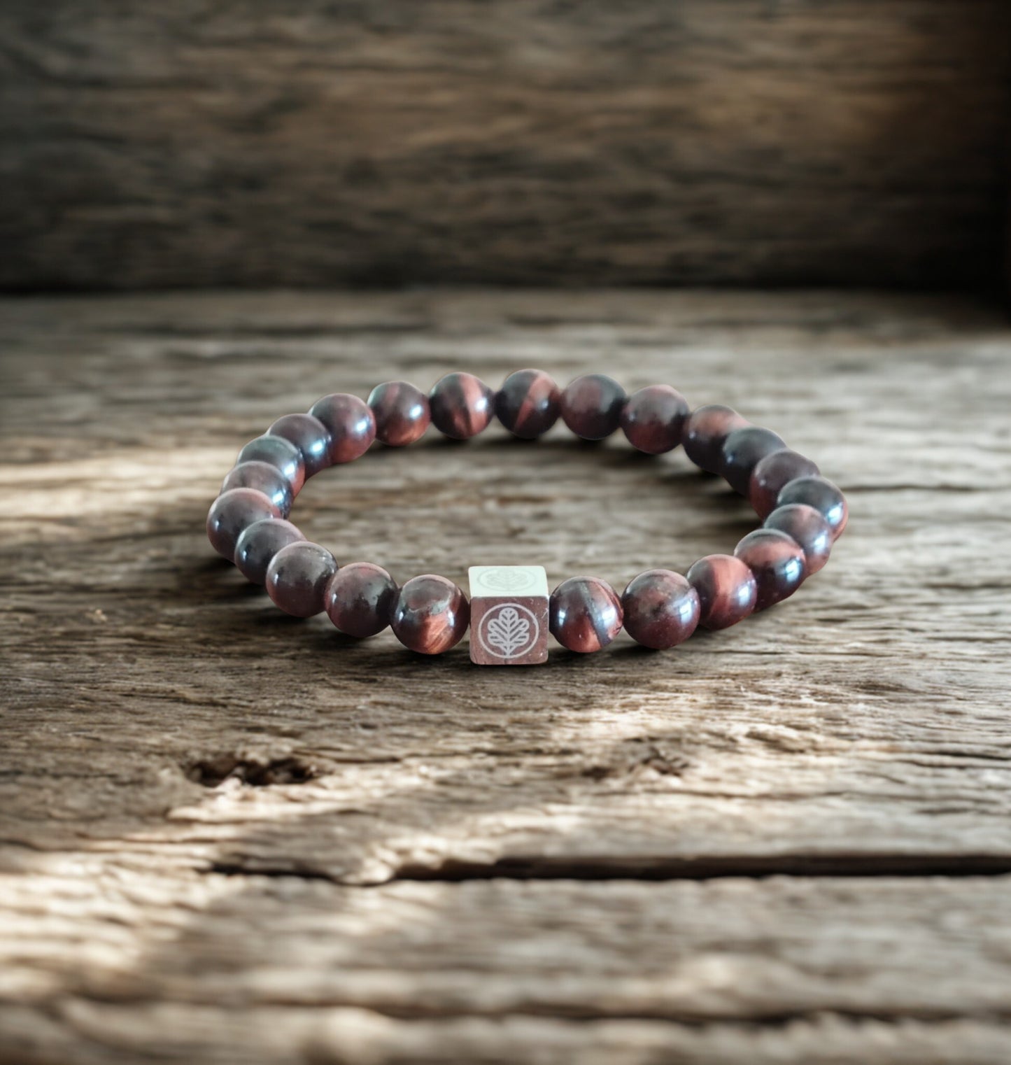 Iron & Oak – Crimson Forge