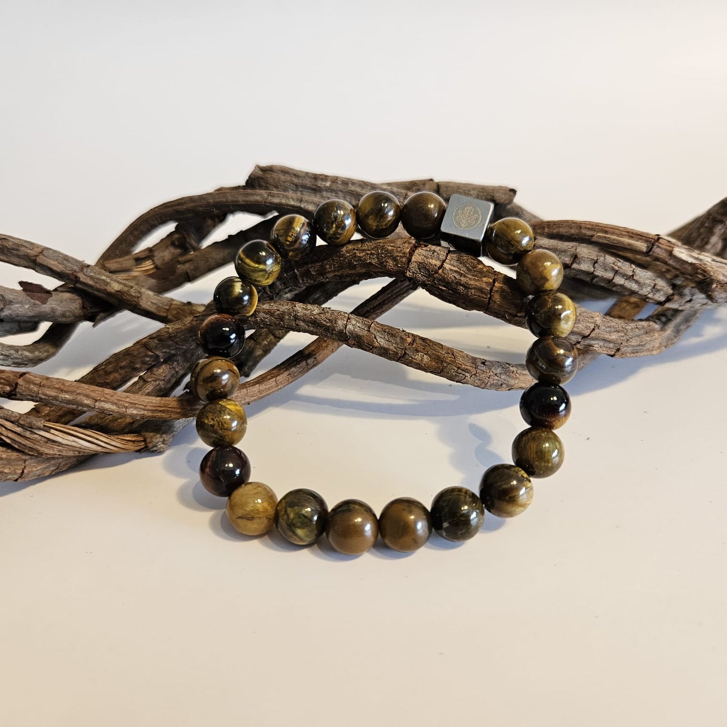 Iron & Oak Amsterdam - The Ember Eye Bracelet