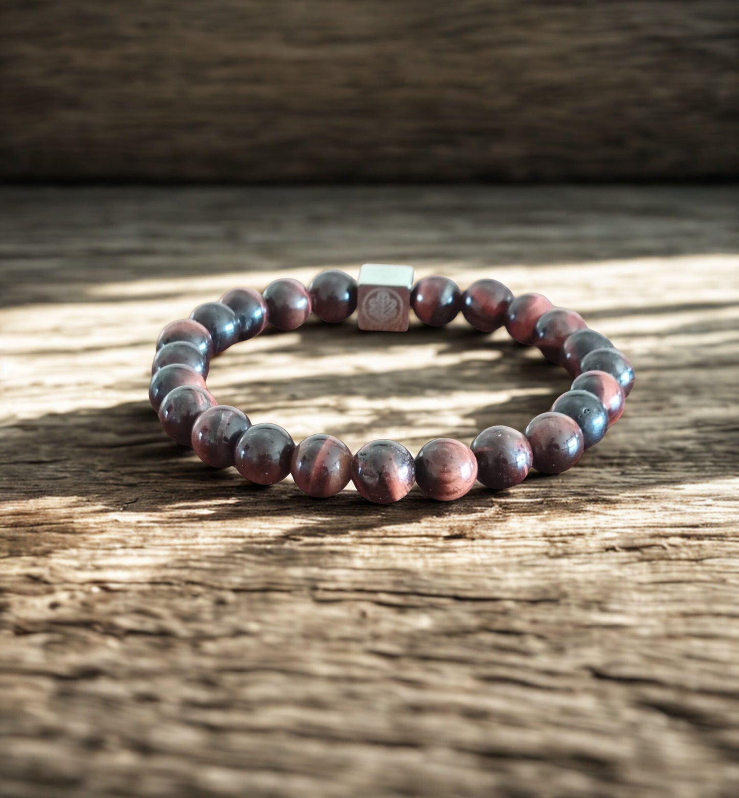 Iron & Oak – Crimson Forge