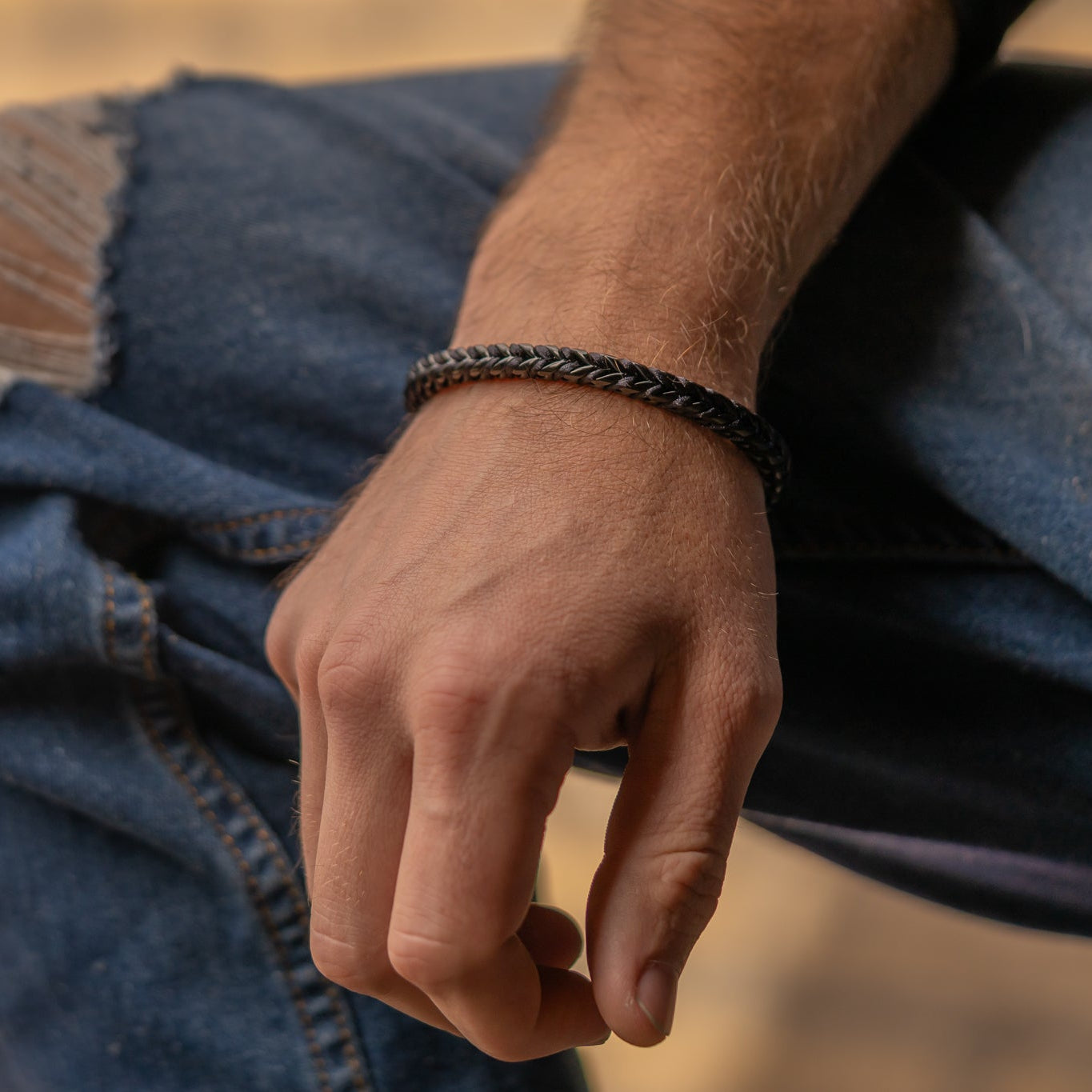 Iron & Oak Amsterdam - Steel Weave - Blackout